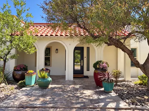 770 Coeur Dalene Cir, El Paso, TX 79922