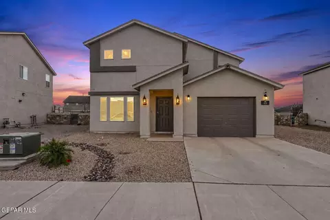 433 Twilight Dr, Socorro, TX 79927