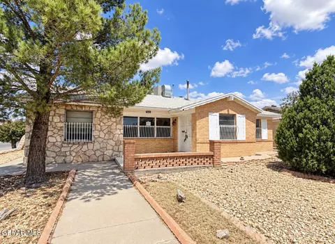 5601 Fairbanks Dr, El Paso, TX 79924