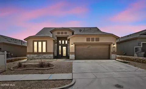 6012 Hidden Acres Dr, El Paso, TX 79924