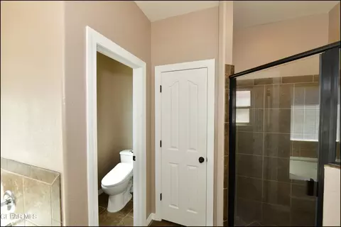 Bath - 11368 E Ranch Ct, El Paso, TX 79934 photo 6 of 8