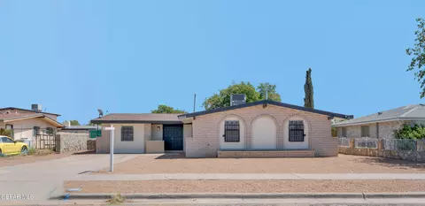 9864 Vandenburg St, El Paso, TX 79924