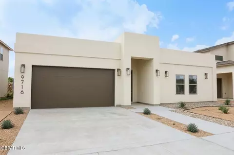 9716 Calle Cancun St, El Paso, TX 79927