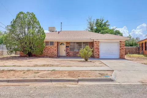 5548 Pembroke Ln, El Paso, TX 79924