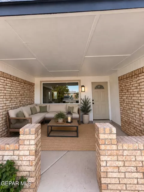 10429 Cronus Dr, El Paso, TX 79924