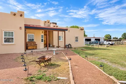 6457 Yerba Verde Dr, El Paso, TX 79932