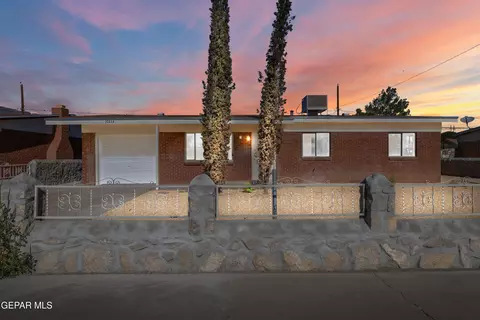 10333 Shoshone St, El Paso, TX 79924