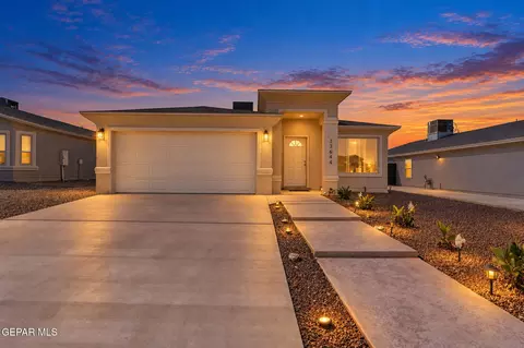 13644 Lago Vista Ave, Horizon City, TX 79928