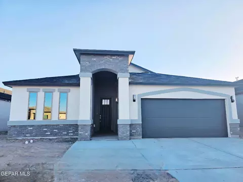 6044 Tin Hill St, Santa Teresa, NM 88008