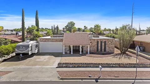1748 Dale Douglas Dr, El Paso, TX 79936