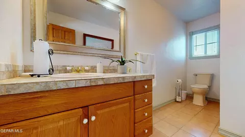 Bath - 12421 N Loop Dr, Clint, TX 79836 photo 2 of 3