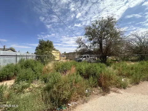 13537 Guitar Dr, San Elizario, TX 79849