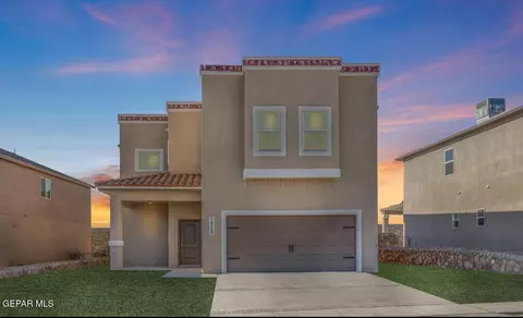 6013 Ashwood St, Santa Teresa, NM 88008