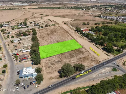 611 Bauman Rd, Socorro, TX 79927