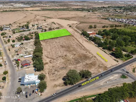 631 Bauman Rd, Socorro, TX 79927