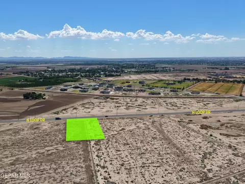 12701 N Loop Dr, Clint, TX 79836 photo 3