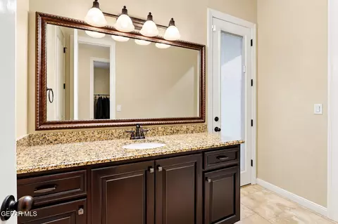 6409 Passo Via St, El Paso, TX 79932