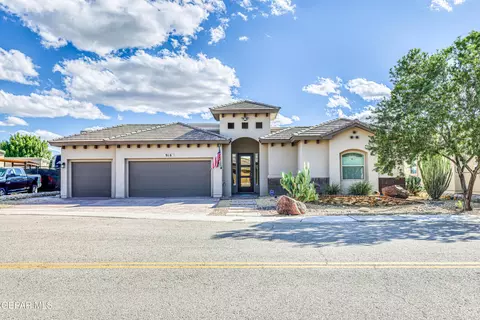 916 Aztec Dove Ln, El Paso, TX 79932