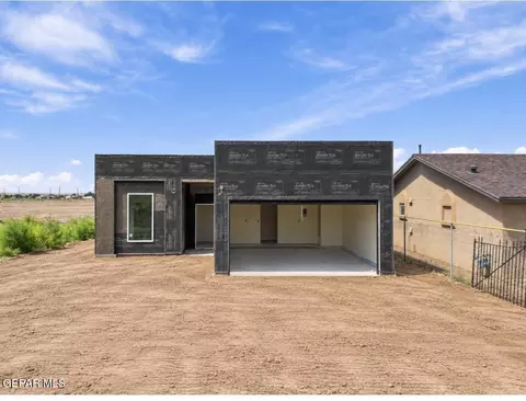 13393 Estancias Del Norte, San Elizario, TX 79849