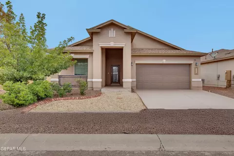 2209 Glitter, El Paso, TX 79938