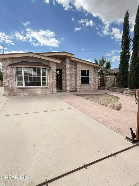 13464 Sunset Hills Dr, El Paso, TX 79928
