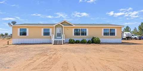 1147 Santa Cruz Dr, Chaparral, NM 88081
