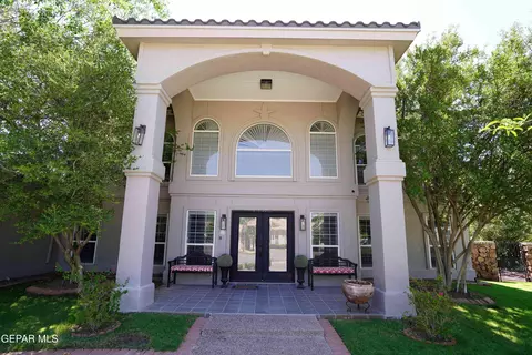 5304 Lottie Ln, El Paso, TX 79932