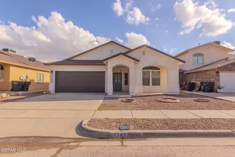 13758 Paseo Las Nubes Dr, Horizon City, TX 79928