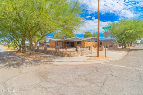 2514 Ceylon Dr, El Paso, TX 79925