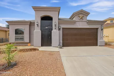 11425 Victor Flores Pl, El Paso, TX 79934