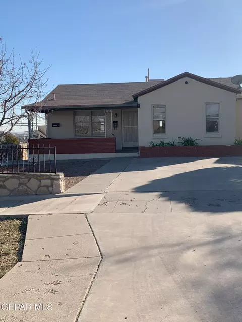 3734 Savannah Ave #A & B, El Paso, TX 79930