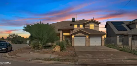 1099 Oscar Chacon, San Elizario, TX 79849