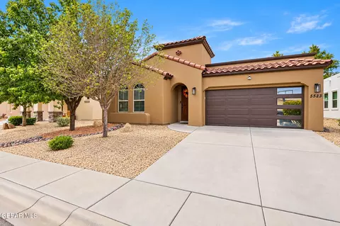 5523 Grove Dr, Santa Teresa, NM 88008