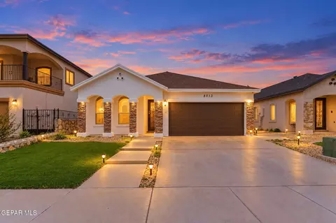 8513 Del Rivers, El Paso, TX 79907