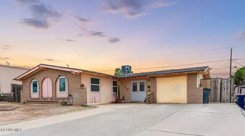 10438 Tomwood Ave, El Paso, TX 79925