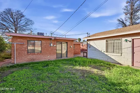 Exterior - 232 Mango Rd, El Paso, TX 79915 photo 5 of 7