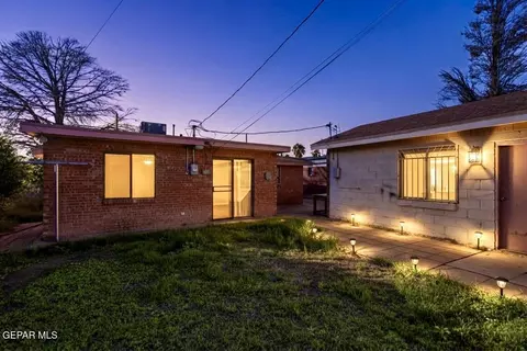 Exterior - 232 Mango Rd, El Paso, TX 79915 photo 6 of 7