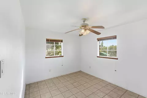 Bedroom - 232 Mango Rd, El Paso, TX 79915 photo 3 of 4