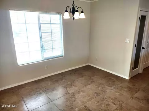 Dining - 633 Bariloche Dr, Anthony, TX 79821 photo 1 of 2