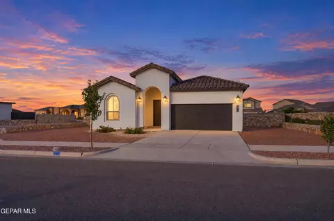 874 Harpendem Dr, Horizon City, TX 79928