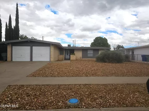 2812 Cabot Pl, El Paso, TX 79935