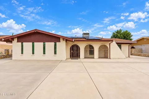 11013 Bob Stone Dr, El Paso, TX 79936