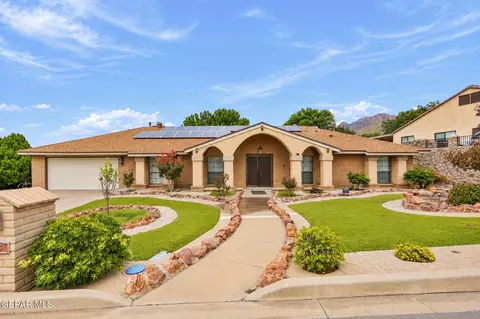 433 Hollydale Dr, El Paso, TX 79912