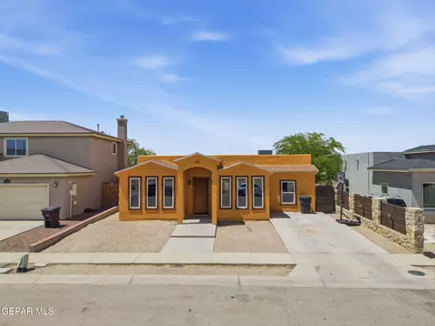 282 Via Cumbre Linda Cir, El Paso, TX 79928