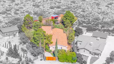 158 Lake Ontario, El Paso, TX 79928