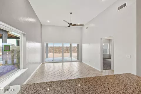 Living - 11479 Eclipse Dr, Socorro, TX 79927 photo 1 of 1