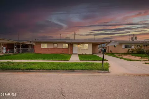 10369 Redwood St, El Paso, TX 79924