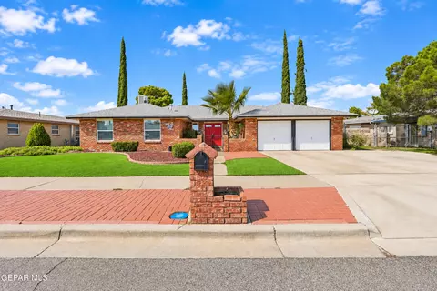 10763 Janway Dr, El Paso, TX 79935