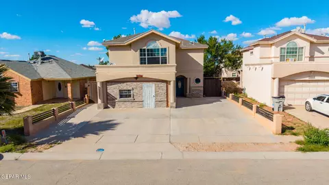 12333 Tierra Inca Dr, El Paso, TX 79938