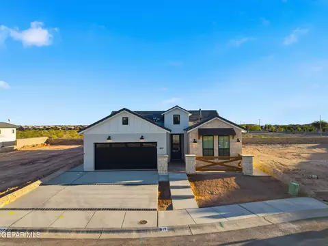 13312 Emerald Fire Ct, Horizon City, TX 79928
